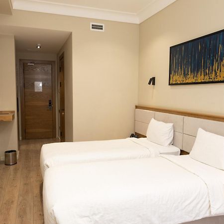 Hotel Marwa Tashkent Pool&Spa ภายนอก รูปภาพ