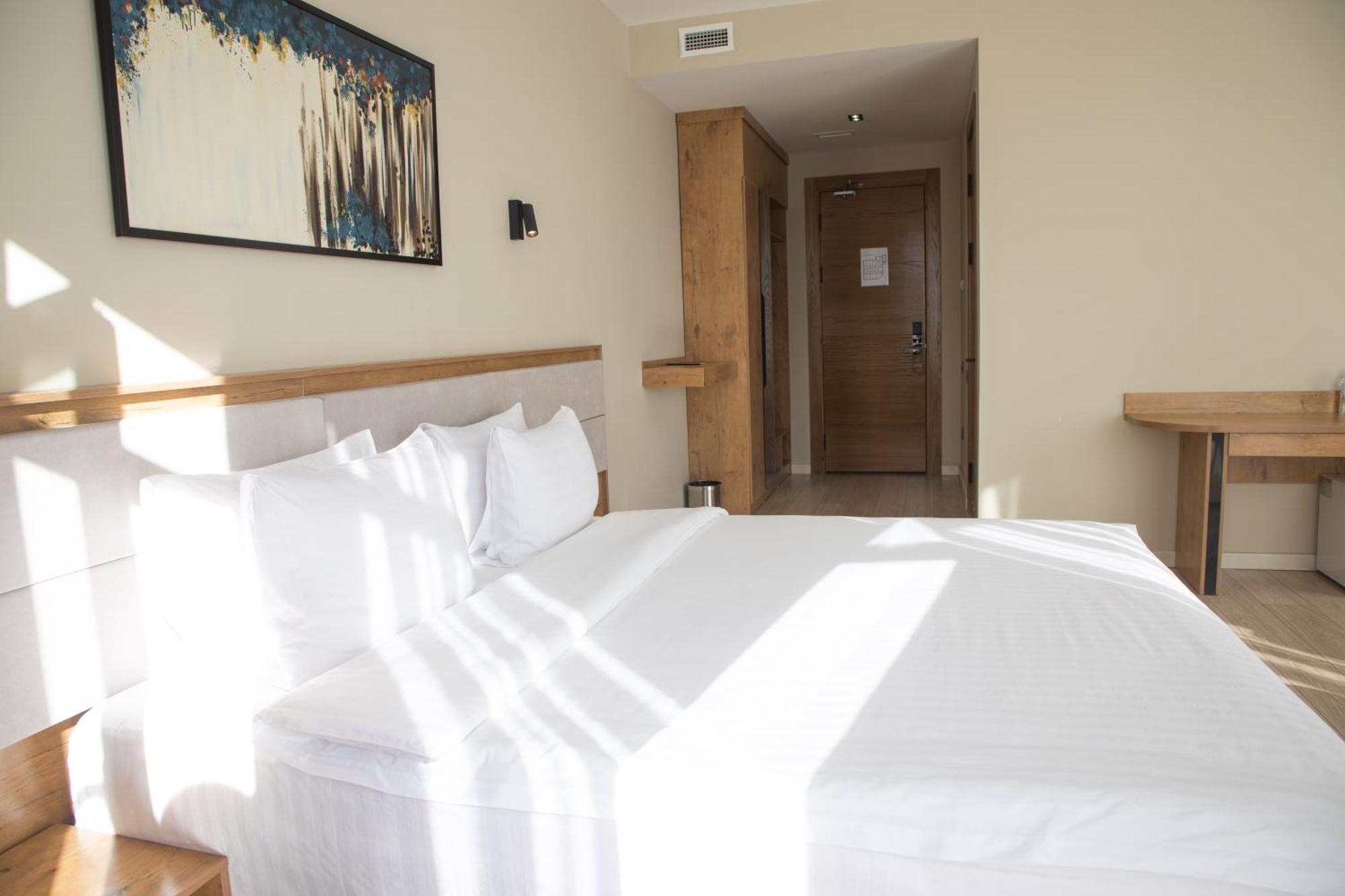 Hotel Marwa Tashkent Pool&Spa ภายนอก รูปภาพ
