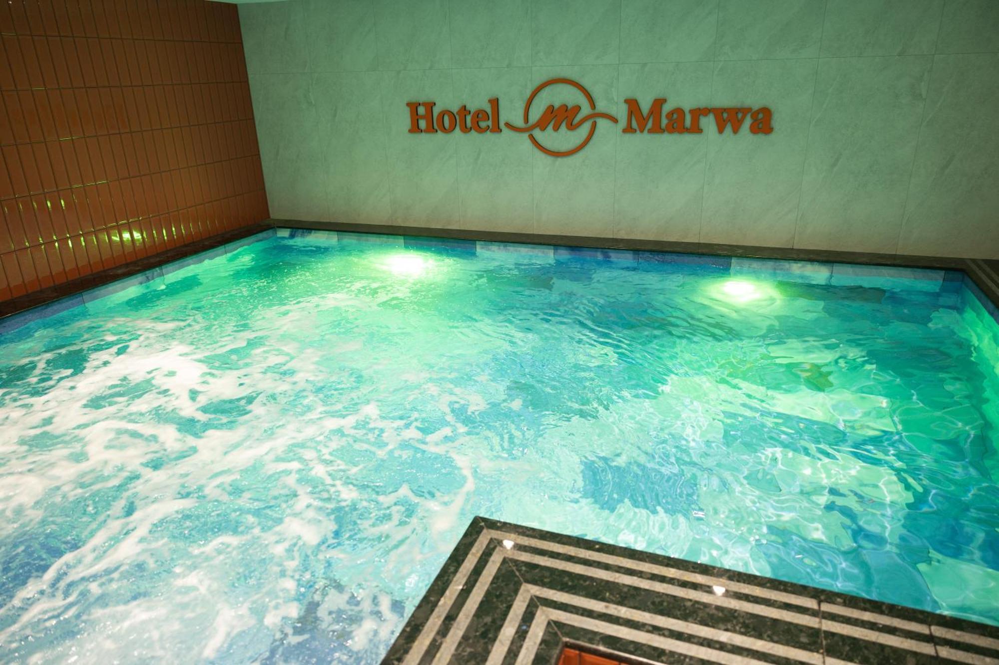 Hotel Marwa Tashkent Pool&Spa ภายนอก รูปภาพ